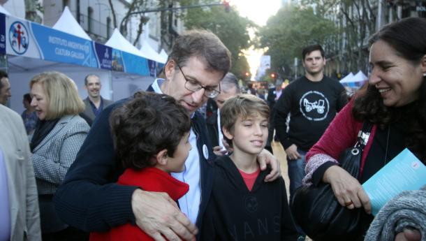 Feijóo finaliza a súa viaxe institucional a Arxentina da que destaca a cálida acollida do país que segue a ter Galicia na súas coordenadas Feijóo finaliza a súa viaxe institucional a Arxentina da que destaca a cálida acollida do país que segue a ter Galicia na súas coordenadas