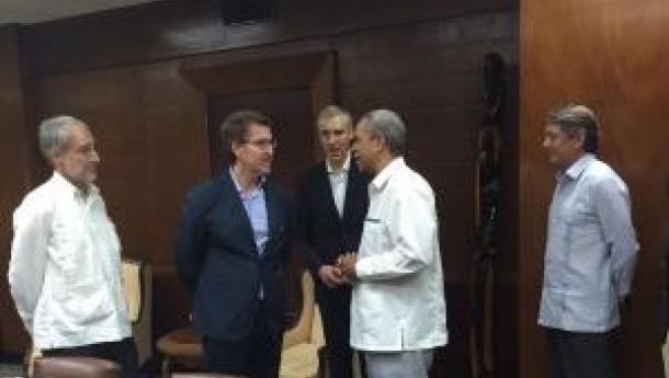 Feijóo acorda firmar un memorando de colaboración para comprometer actuacións e intereses concretos entre o Goberno cubano e a Xunta de Galicia Feijóo acorda firmar un memorando de colaboración para comprometer actuacións e intereses concretos entre o Goberno cubano e a Xunta de Galicia