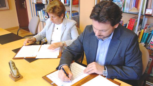 Miranda y Jallas comprometen el refuerzo del apoyo de la Xunta a la comunidad gallega en Río de Janeiro con la firma de un nuevo convenio de colaboración