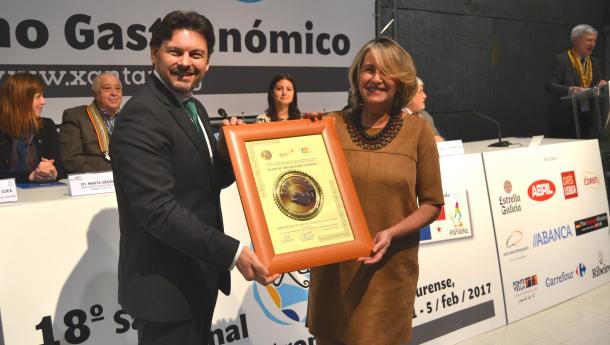 Miranda y Díaz entregan los Pratos de Ouro en el decurso de Xantar 2017 en Ourense