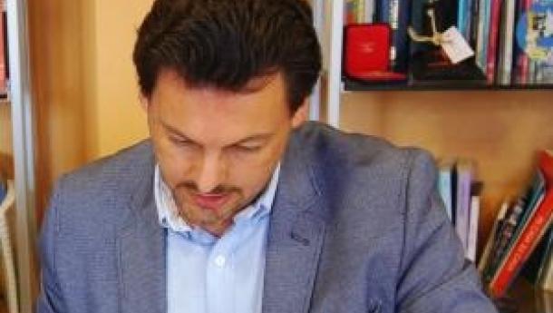Disponibles ya las ayudas de hasta 8.000 euros para la creación de empresas por parte de gallegos y gallegas del exterior que retornan al territorio