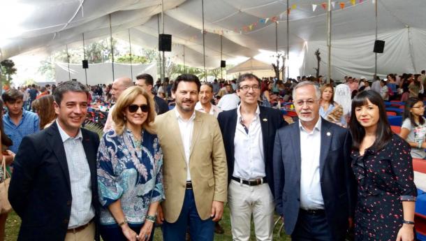 Miranda destaca la importante aportación al país de acogida y a su tierra de origen de las y los gallegos asentados en México Miranda destaca la importante aportación al país de acogida y a su tierra de origen de las y los gallegos asentados en México