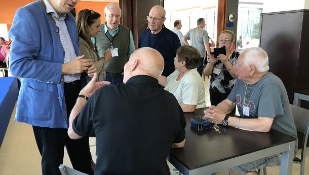 López-Chaves visita na residencia de Panxón ás e aos 135 participantes no programa “Reencontros na Terra” López-Chaves visita na residencia de Panxón ás e aos 135 participantes no programa “Reencontros na Terra”