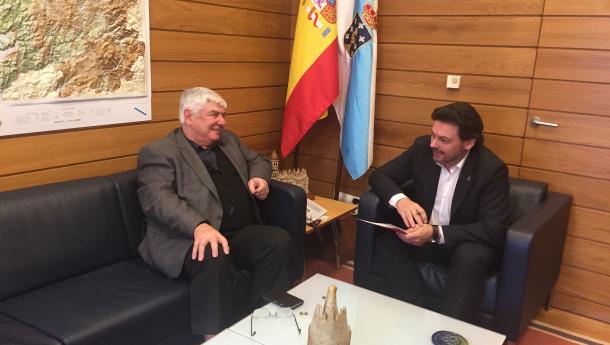 Miranda estuda novos ámbitos de colaboración coa Federación de Sociedades Galegas de Uruguai de cara ao seu aniversario Miranda estuda novos ámbitos de colaboración coa Federación de Sociedades Galegas de Uruguai de cara ao seu aniversario