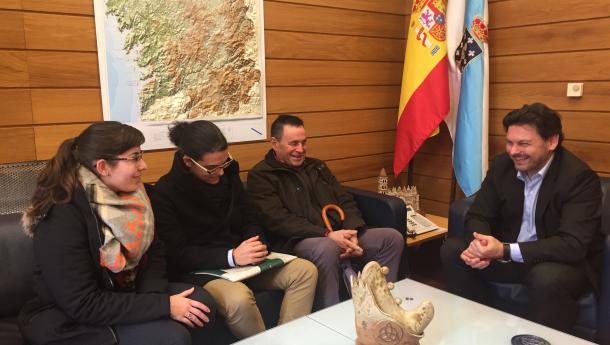 Miranda amosa o seu apoio á nova etapa que vén de iniciar a Asociación Galega en Suíza Rosalía de Castro de Berna Miranda amosa o seu apoio á nova etapa que vén de iniciar a Asociación Galega en Suíza Rosalía de Castro de Berna
