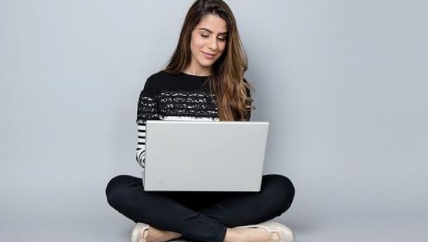O Diario Oficial publica a convocatoria de axudas do programa Emega para o fomento do emprendemento feminino O Diario Oficial publica a convocatoria de axudas do programa Emega para o fomento do emprendemento feminino