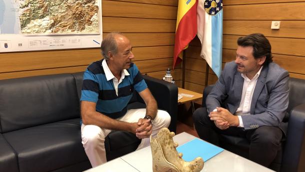 Miranda agradece ao Centro Gallego de Málaga o seu labor para levar a cultura e a tradición galegas aos espazos públicos da capital andaluza  