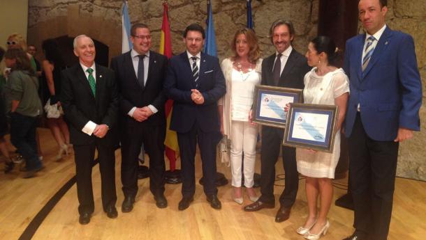 Miranda preside la entrega de insignias de oro de la Asociación del Día de Galicia en Asturias Miranda preside la entrega de insignias de oro de la Asociación del Día de Galicia en Asturias