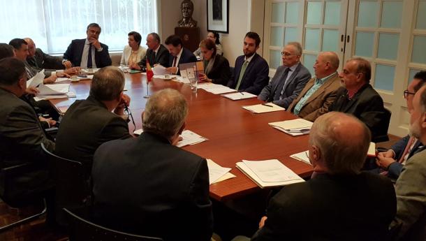 Miranda pon fin á súa viaxe a Venezuela coa reunión de seguimento do Padroado da Fundación España Salud (FES)