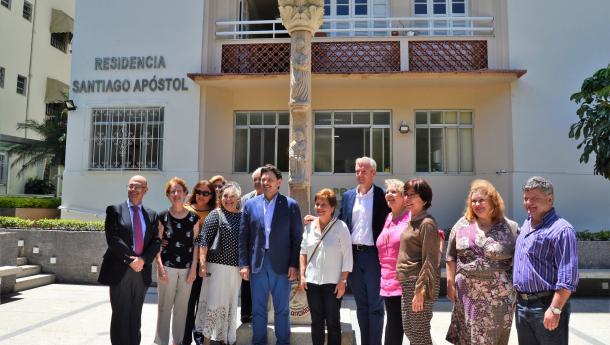 A Xunta visita a Sociedade Recreio dos Anciãos, considerada un referente na atención socio sanitaria na capital brasileira A Xunta visita a Sociedade Recreio dos Anciãos, considerada un referente na atención socio sanitaria na capital brasileira
