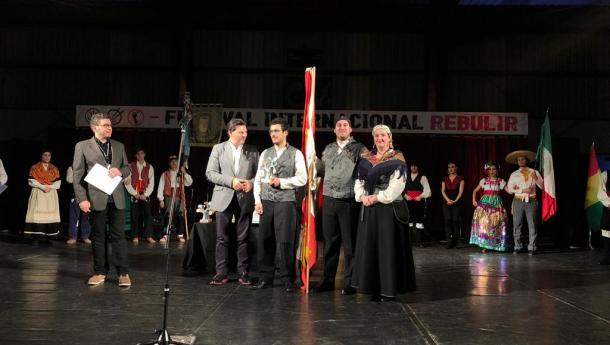 Miranda entregó el premio del Festival Internacional Rebulir 2018 Miranda entregó el premio del Festival Internacional Rebulir 2018