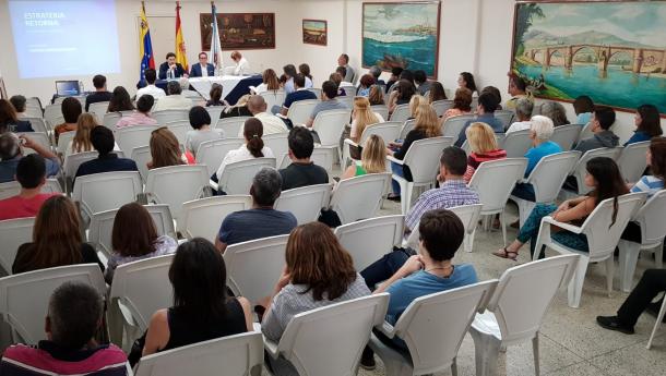 Miranda lanza en Venezuela a campaña informativa sobre a nova convocatoria das bolsas de estudos para mozas e mozos galegos residentes no exterior que queiran retornar á comunidade