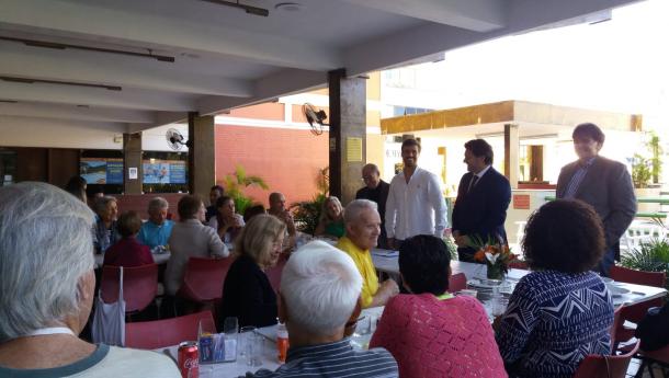 Miranda firma convenios con tres entidades de carácter social en el Brasil, el segundo país del mundo con mayor presencia gallega