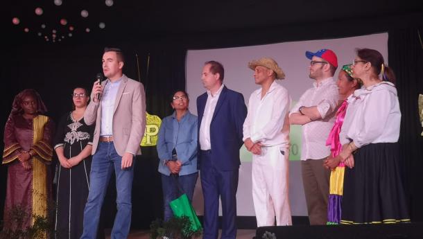 La Secretaría Xeral da Emigración aplaude la labor de Queixumes dos Pinos y Alma Llanera en pro de la igualdad en las quintas Jornadas Interculturales celebradas en Ourense