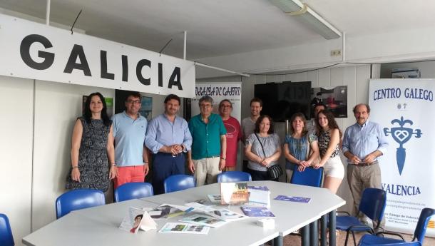 Miranda finaliza su visita a la Comunidad Valenciana en el Centro Galego de Valencia