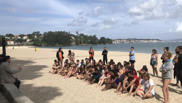 Miranda visita a las y los jóvenes gallegos del exterior de entre 18 y 20 años que conviven con los de la Galicia territorial en el albergue de Gandarío gracias a “Conecta con Galicia Miranda visita a las y los jóvenes gallegos del exterior de entre 18 y 20 años que conviven con los de la Galicia territorial en el albergue de Gandarío gracias a “Conecta con Galicia