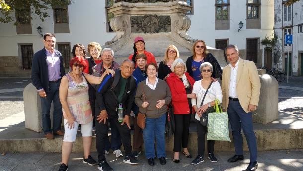 La Asociación Centro Partido de Carballiño visita Galicia en un acercamiento a sus raíces La Asociación Centro Partido de Carballiño visita Galicia en un acercamiento a sus raíces