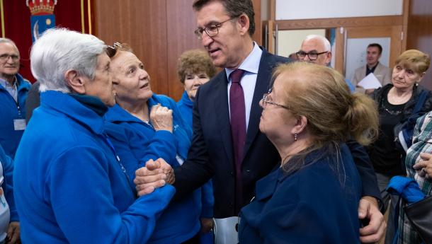 Feijóo recibe a las y los 130 participantes del programa Reencontros na Terra 2019