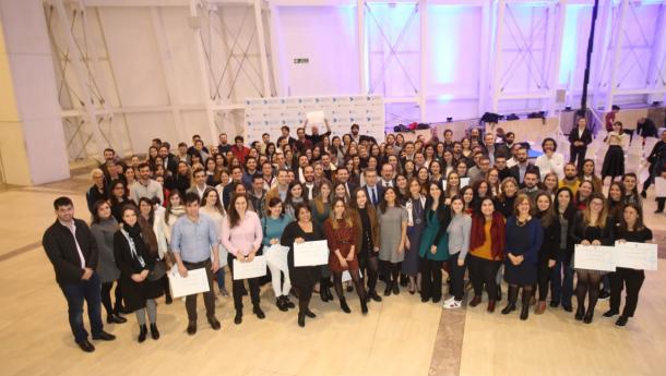 Feijóo destaca la oportunidad de las Bolsas Mocidade Exterior para que los jóvenes de la diáspora refuercen el vínculo con la Galicia territorial