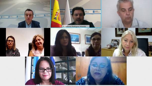Emigración analiza, a diez días del final del plazo de solicitud, la evolución de la demanda de ayudas económicas para los gallegos y gallegas del exterior
