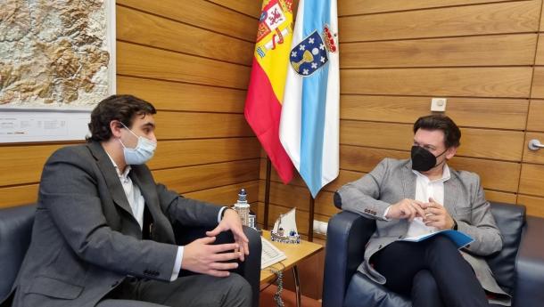 Miranda recibe al representante de las y los empresarios gallegos en Portugal para seguir avanzando en líneas de colaboración