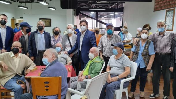 Emigración finaliza su visita a Caracas en la que pudo comprobar el excelente funcionamiento de la red de apoyo social de los centros gallegos y las instituciones españolas con las que colabora la Xunta