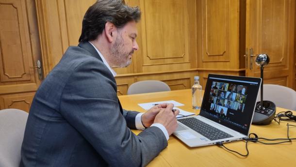 La Xunta inicia el Programa Merlo con la organización de las y los mentores que apoyarán a las y los emprendedores retornados gallegos