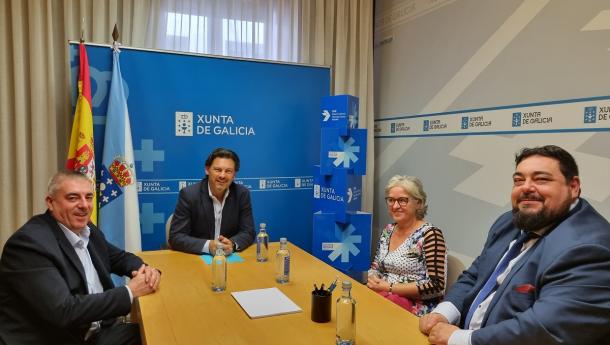 Miranda agradece a la directiva de la Casa de Galicia en Alcorcón la intensa labor que está desarrollando en Madrid en pro de la cultura gallega