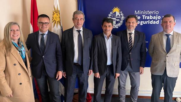 La Xunta pone de relieve en Uruguay su apuesta por el emprendimiento y por la generación de empleo para fijar población en el rural