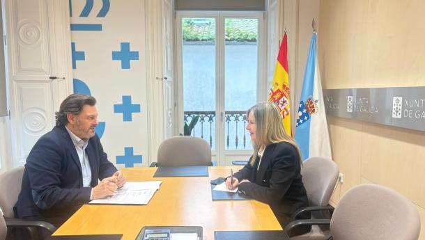 O secretario xeral da Emigración mantén un encontro de traballo coa á delegada da Xunta en Uruguai para coordinar e planificar o ano que comenza: “A coordinación coas delegacións é clave para dar unha resposta eficaz á colectividade galega no exterior”